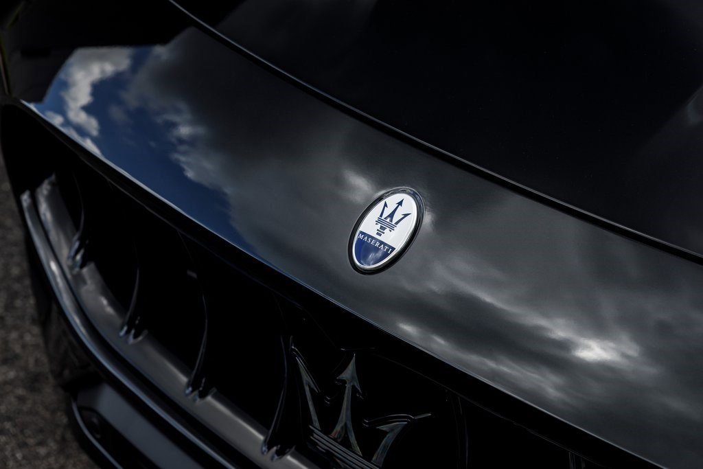 New 2025 Maserati Grecale Modena image 9
