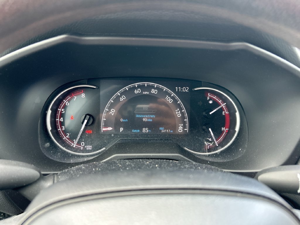 Used 2024 Toyota RAV4 LE FWD image 20