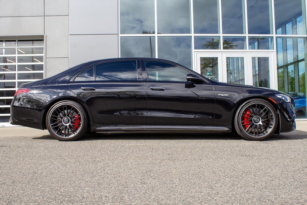 Used 2025 Mercedes-Benz S 63 AMG S image 4