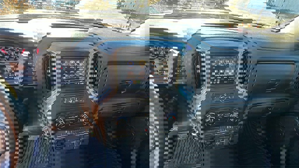 Certified 2024 Chevrolet Silverado 2500 Custom w/ Custom Convenience Package image 26