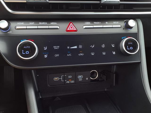 New 2025 Hyundai Sonata Limited image 20