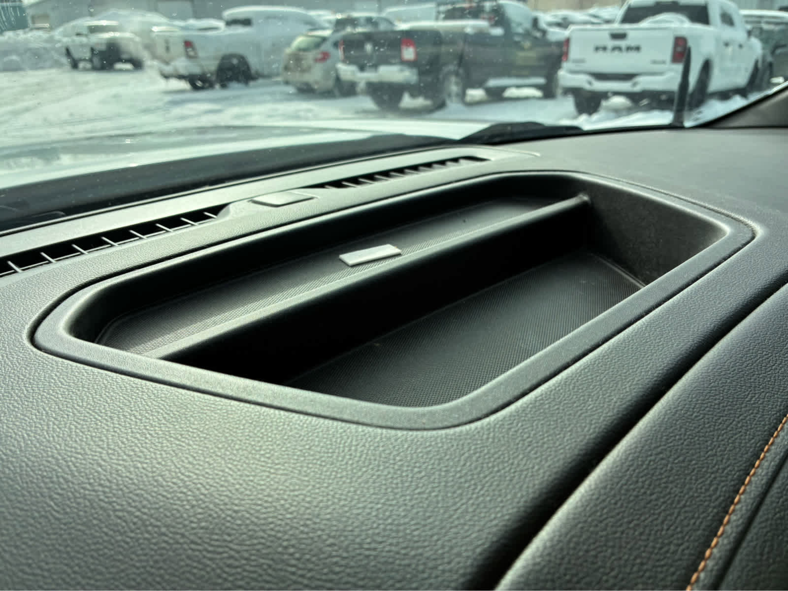 Used 2021 GMC Sierra 1500 AT4 w/ AT4 Premium Package image 25