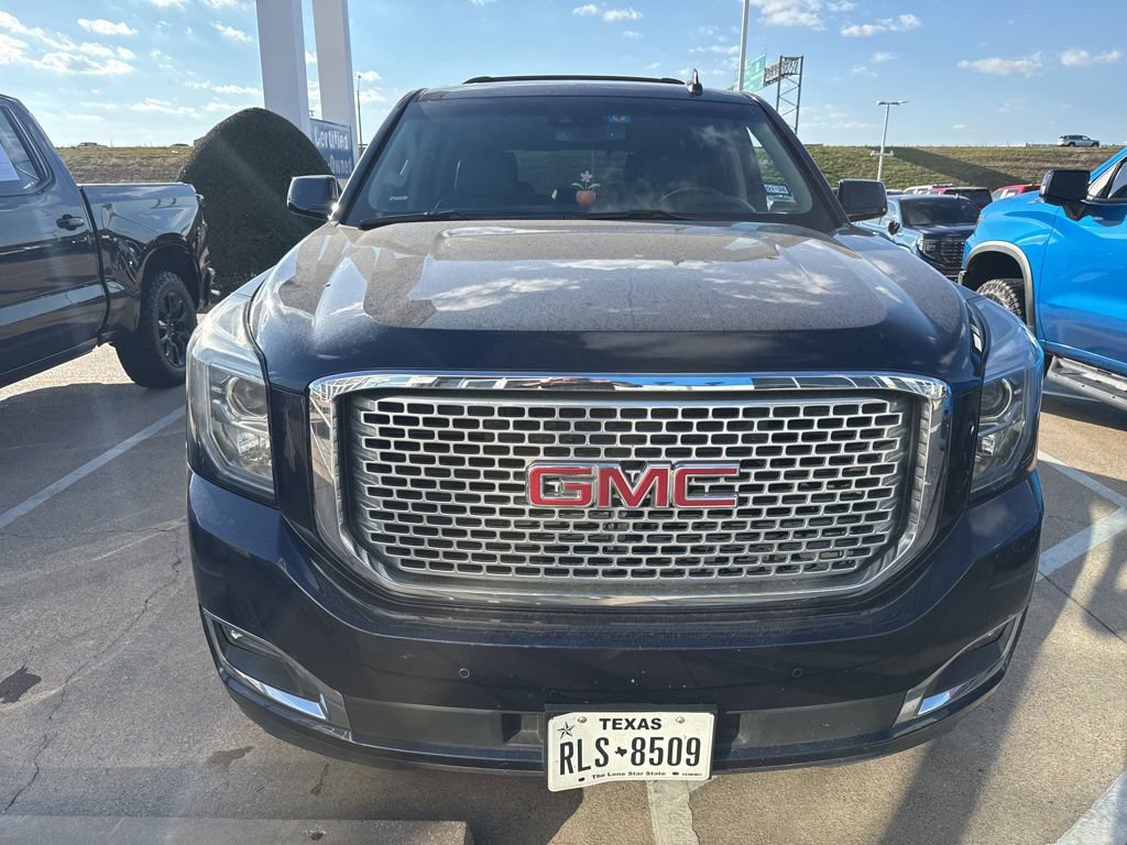 Used 2017 GMC Yukon Denali w/ Open Road Package image 2