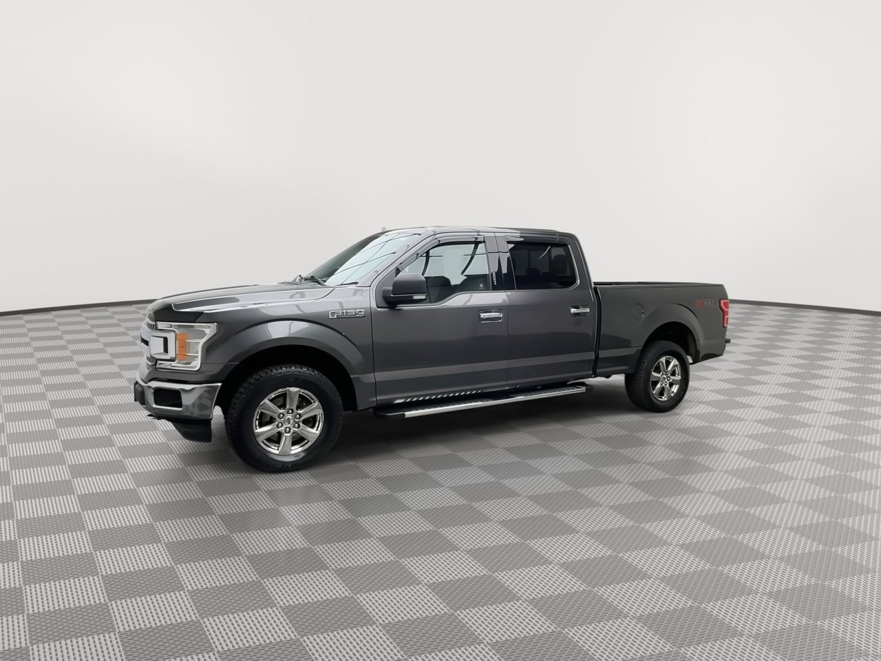 Used 2018 Ford F150 XLT w/ Equipment Group 302A Luxury AWD/4WD image 38