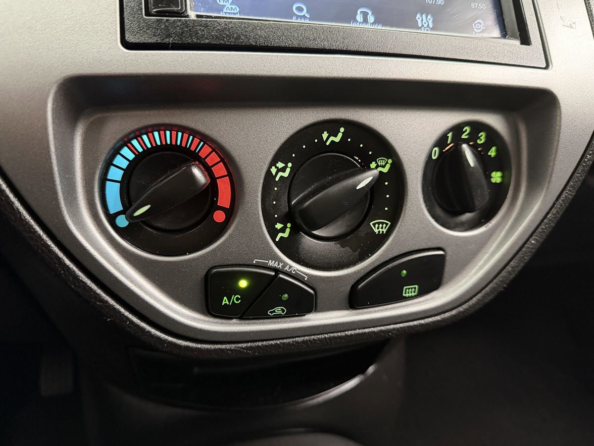Used 2007 Ford Focus S image 11