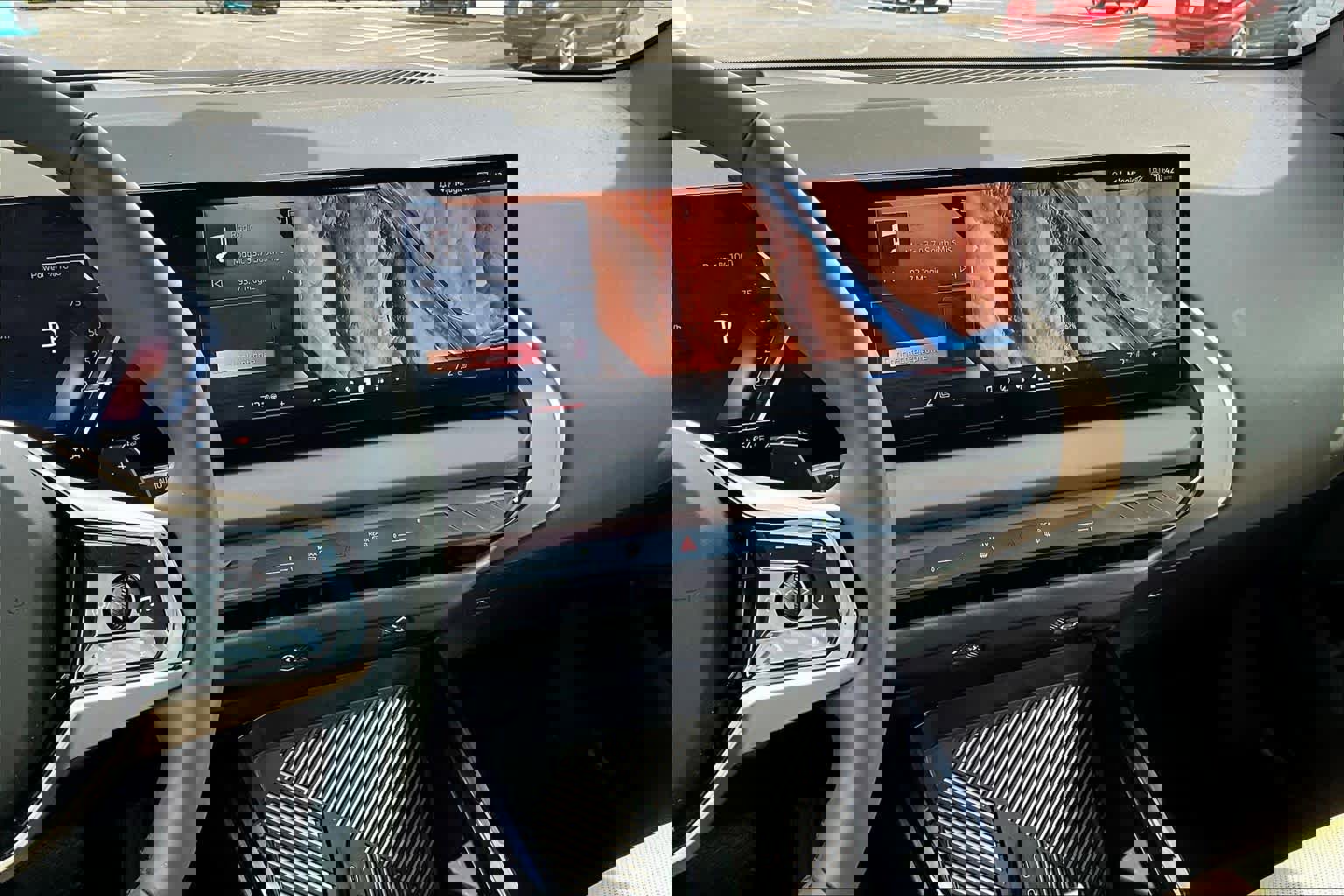 Used 2025 BMW X3 xDrive30i image 6