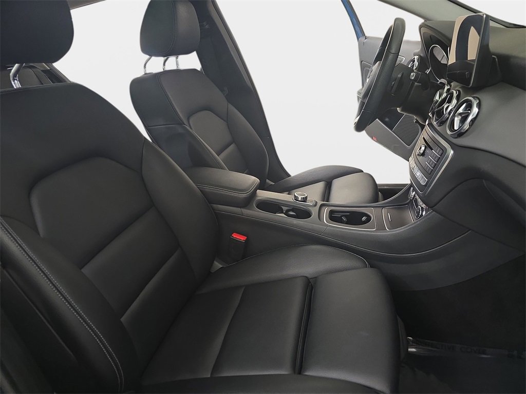 Used 2019 Mercedes-Benz GLA 250 4MATIC image 12