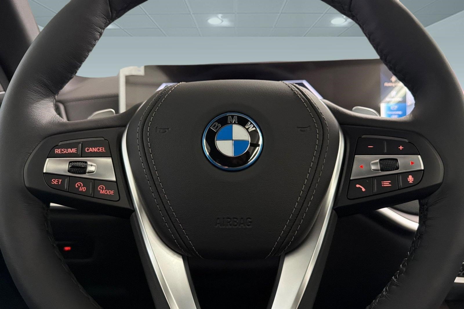 New 2026 BMW X5 xDrive50e AWD/4WD image 16