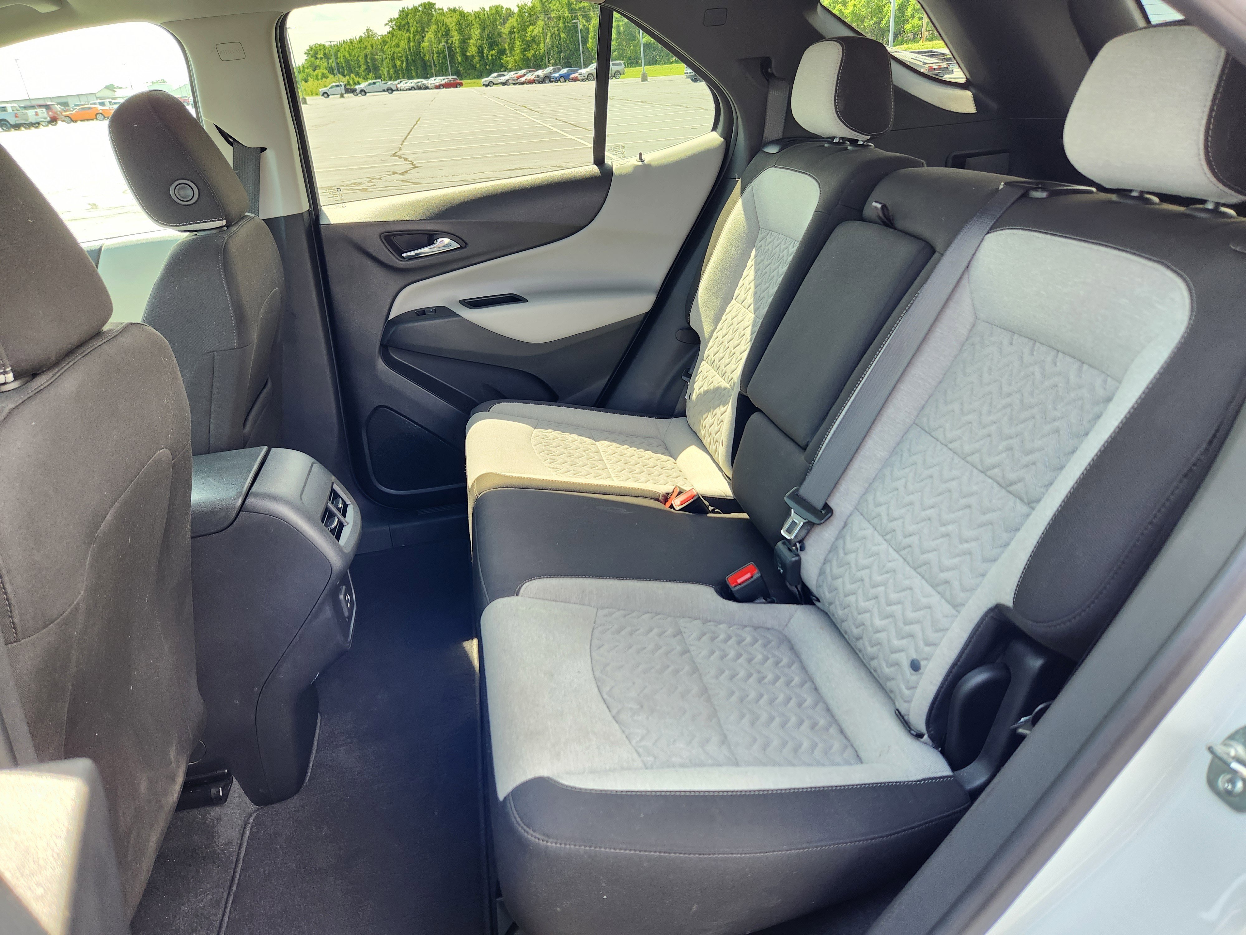 Used 2023 Chevrolet Equinox LT image 11