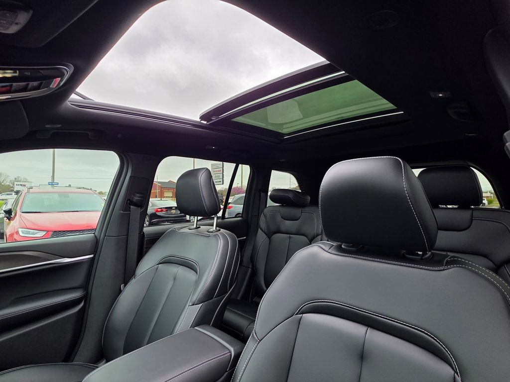 New 2026 Jeep Grand Cherokee Limited image 30