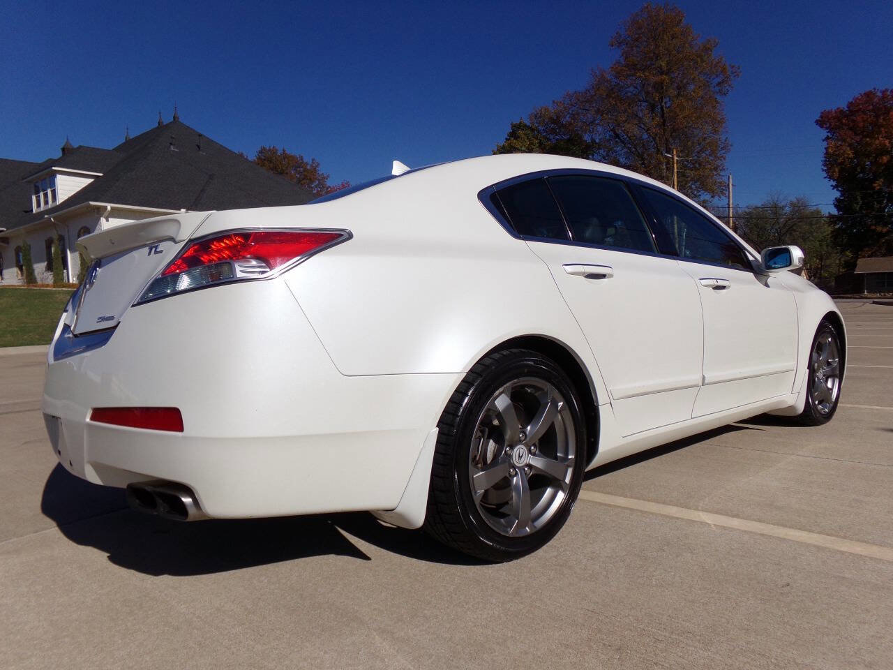 Used 2011 Acura TL SH-AWD image 31