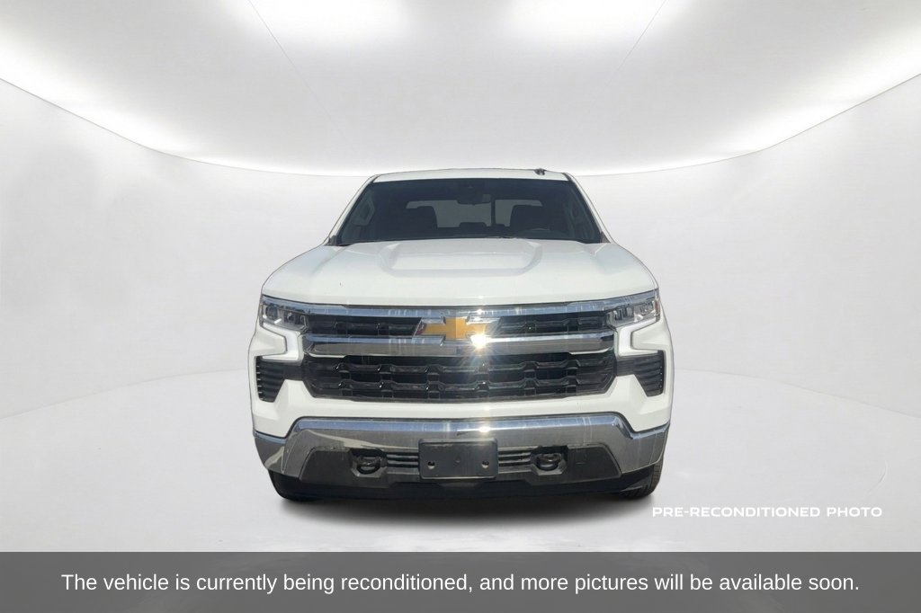 Used 2023 Chevrolet Silverado 1500 LT w/ Max Trailering Package AWD/4WD image 2