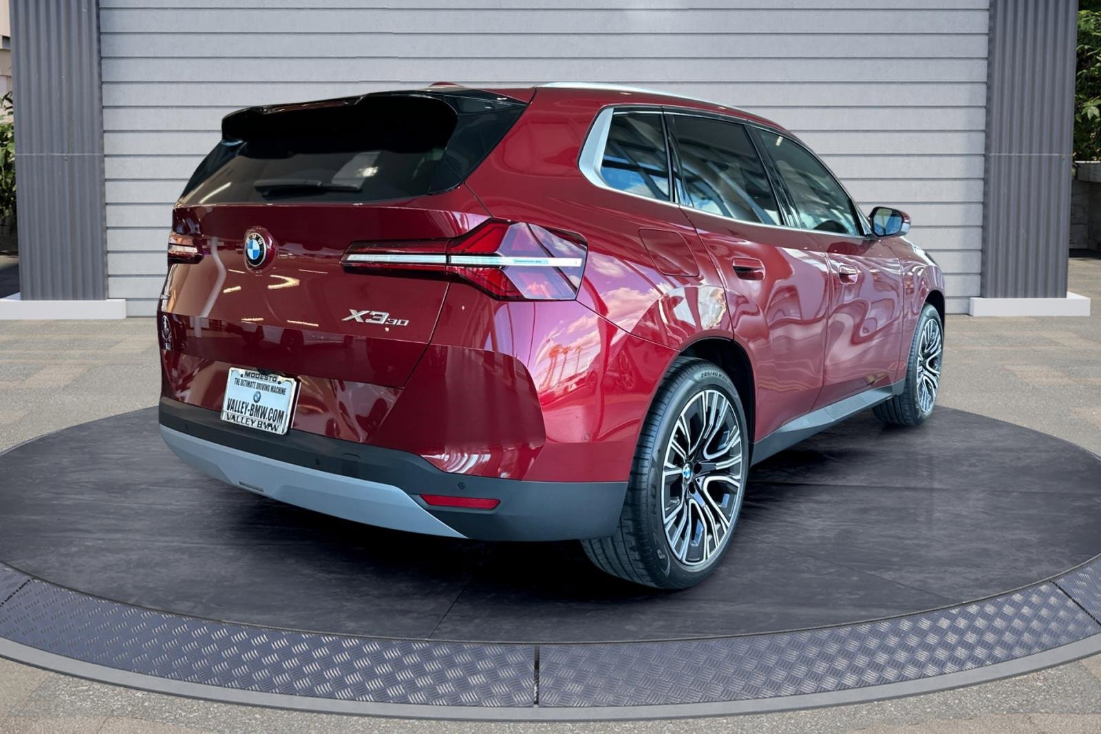 New 2026 BMW X3 xDrive30 w/ Convenience Package image 4