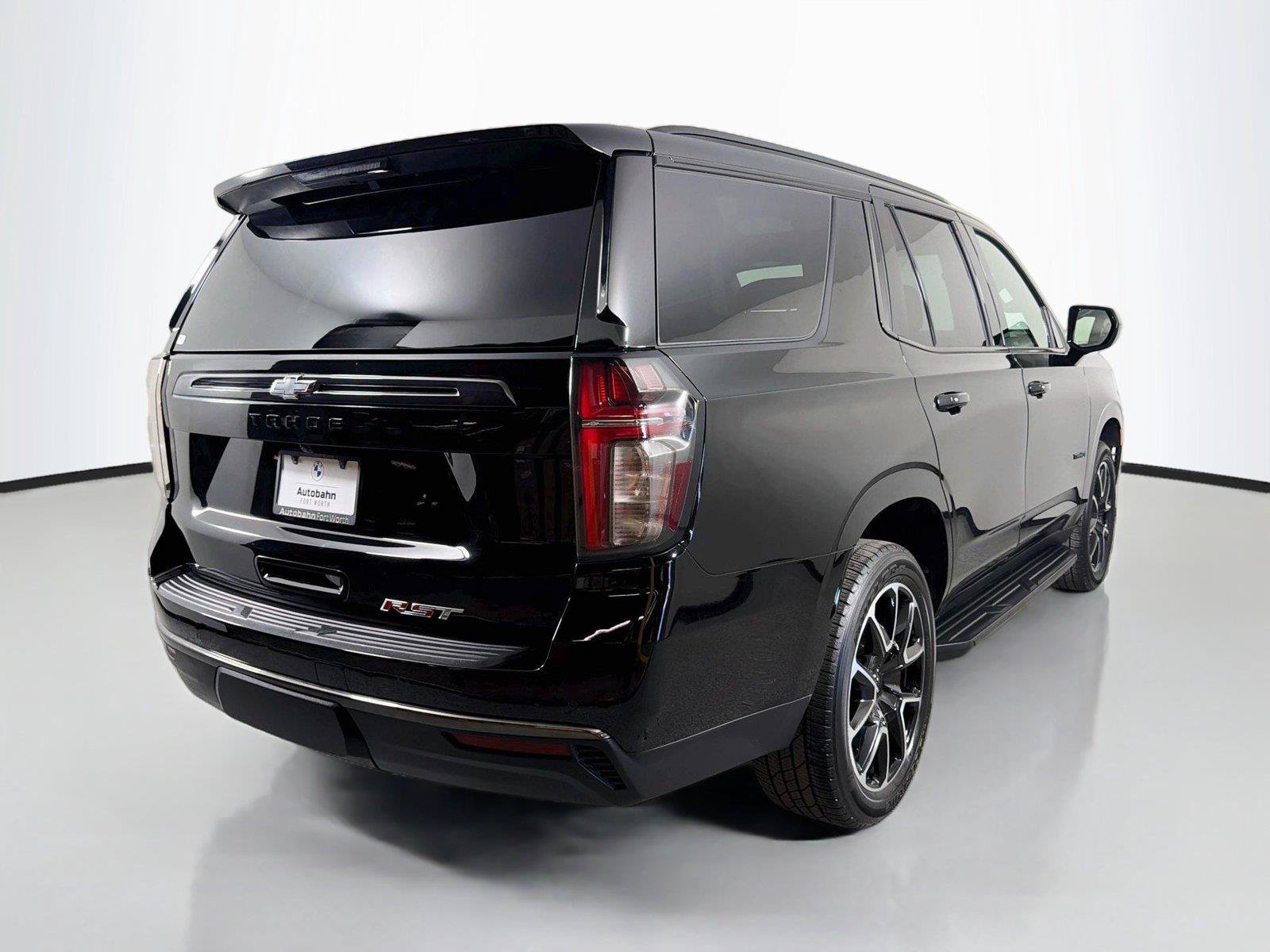 Used 2021 Chevrolet Tahoe RST AWD/4WD image 5