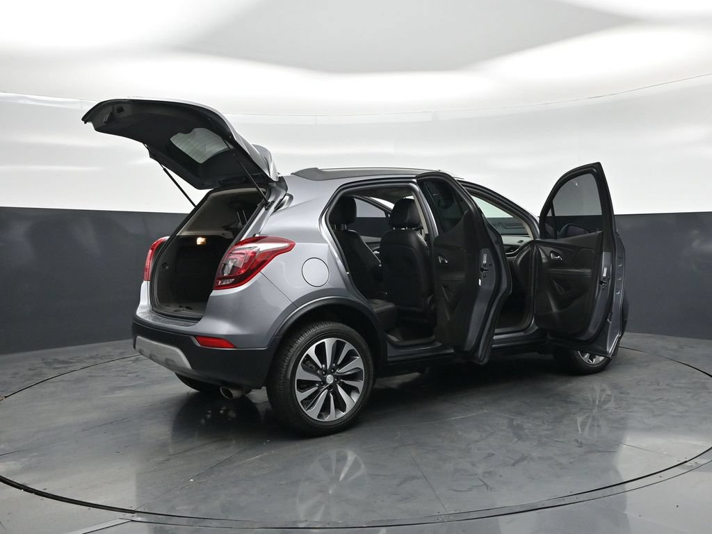 Used 2019 Buick Encore Essence FWD image 6