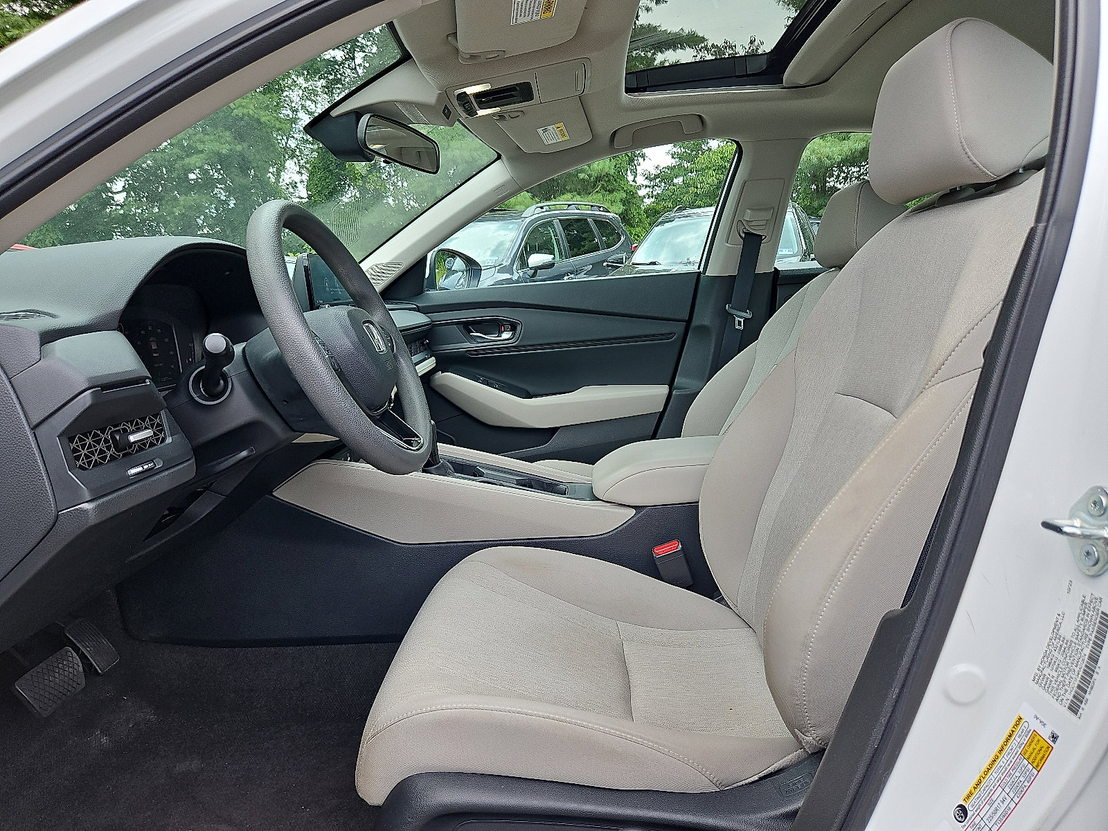 Used 2024 Honda Accord EX image 14