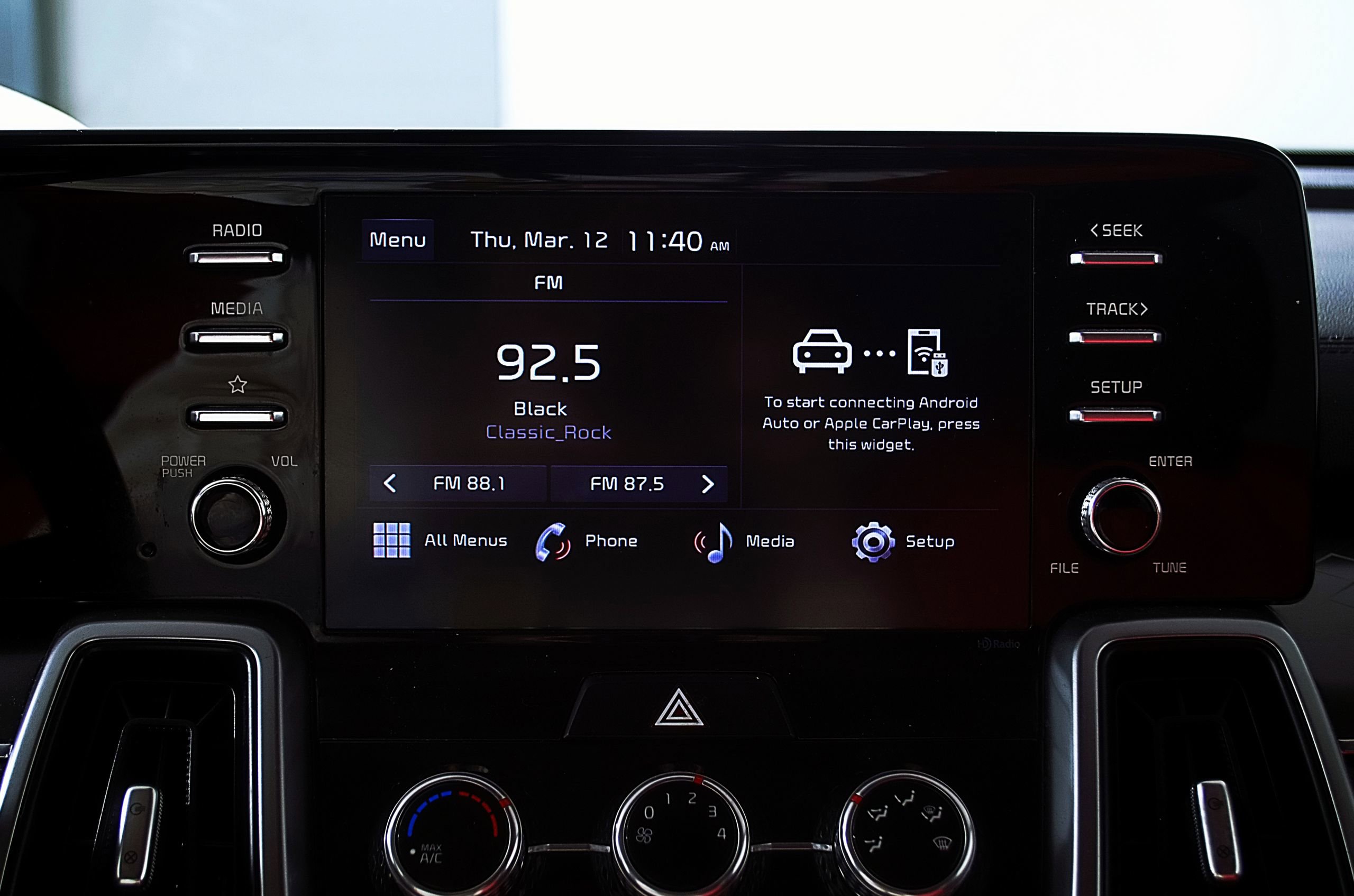 Used 2022 Kia Sorento LX image 25