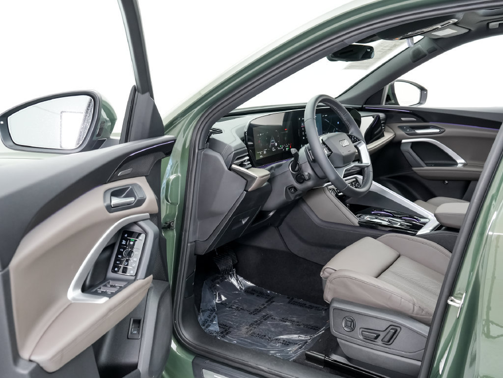 Certified 2025 Audi Q5 Premium Plus w/ Premium Plus AWD/4WD image 7