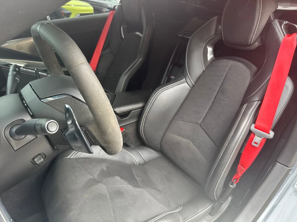 Used 2024 Chevrolet Corvette Stingray Preferred Cpe image 9