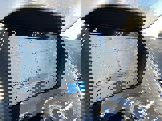 Used 2017 Ford Escape Titanium image 14