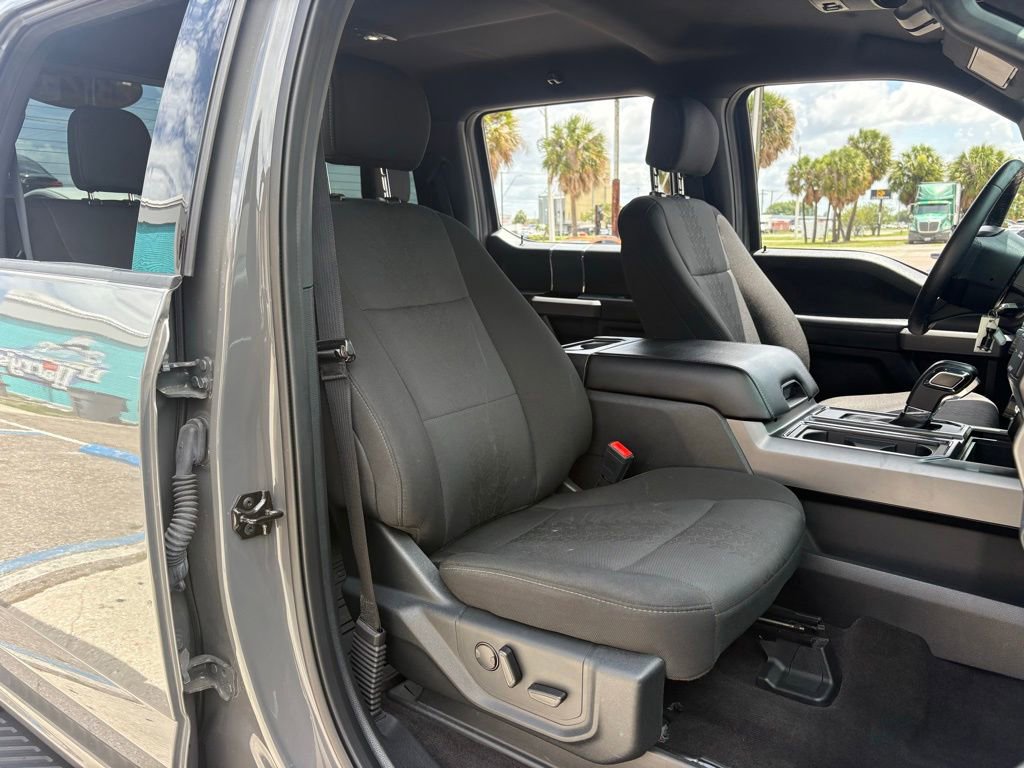 Used 2020 Ford F150 XLT w/ Equipment Group 302A Luxury AWD/4WD image 16