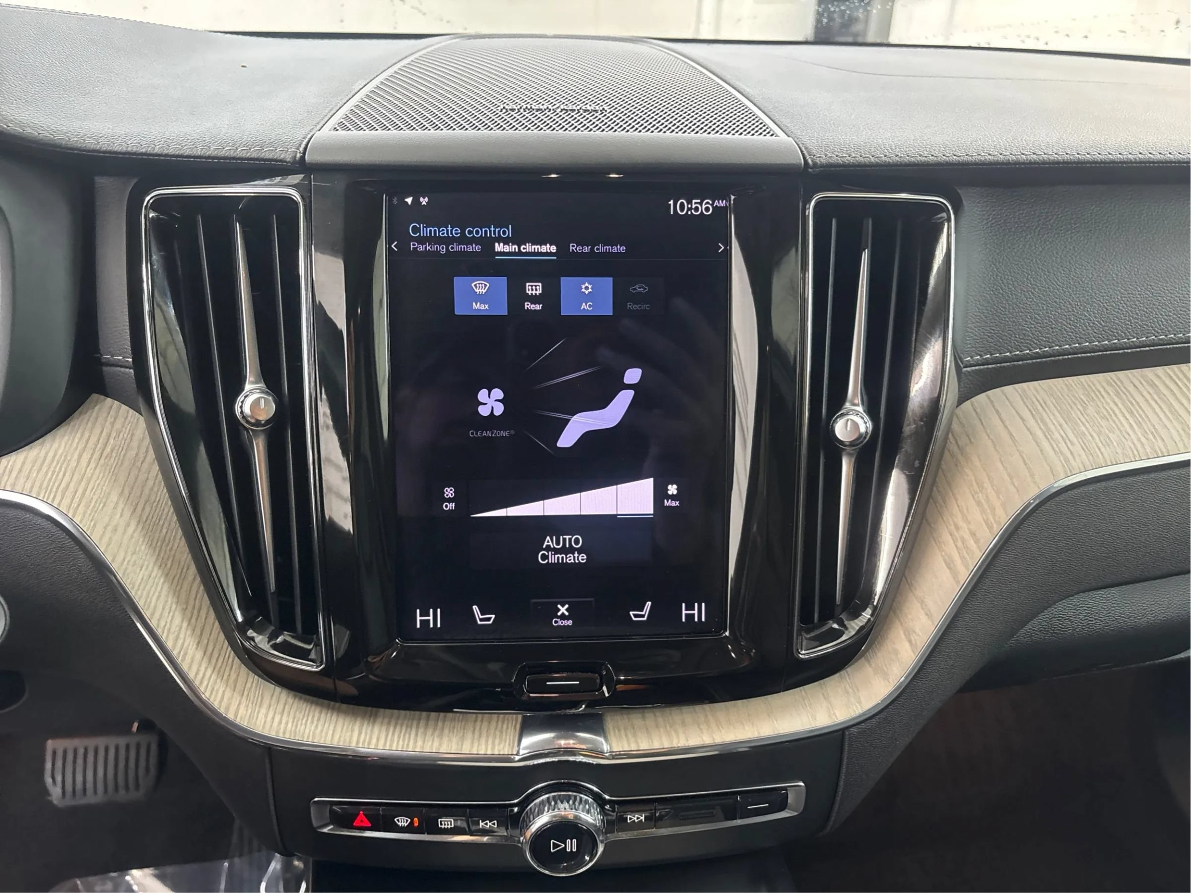 Used 2021 Volvo XC60 T5 Inscription w/ Protection Package AWD/4WD image 36