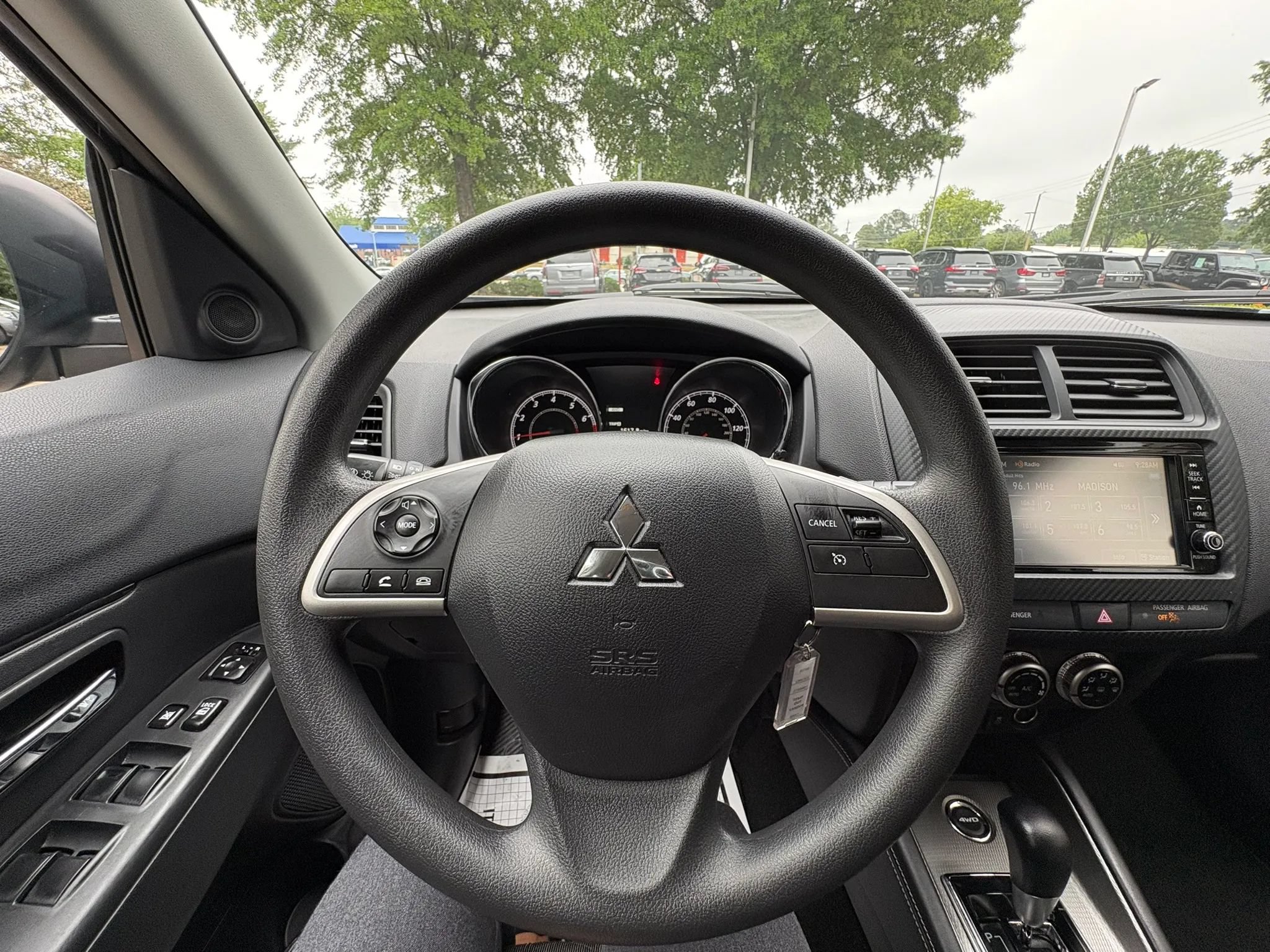 Used 2025 Mitsubishi Outlander Sport ES AWD/4WD image 28