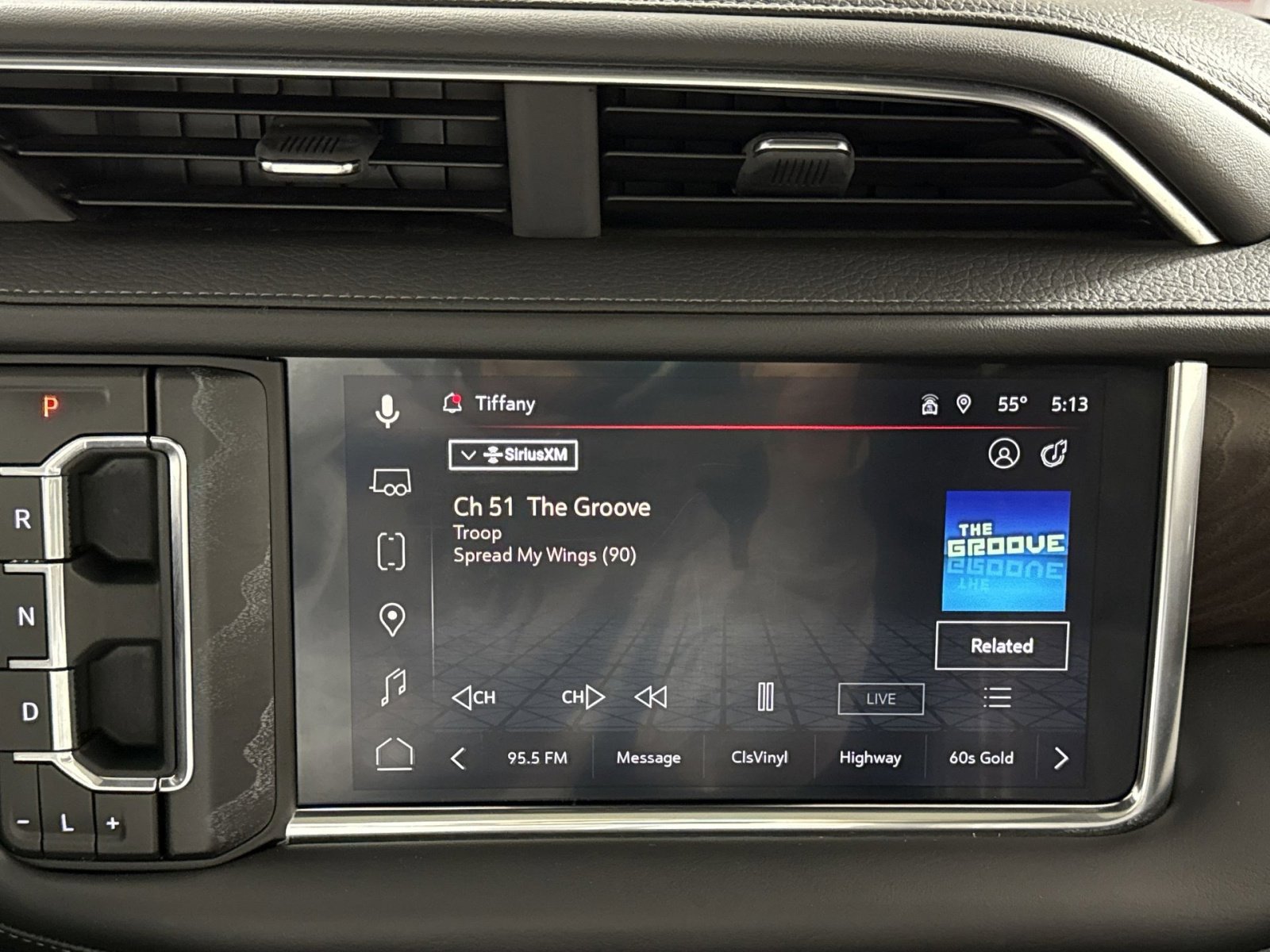 Used 2024 GMC Yukon Denali w/ Advanced Technology Package image 18