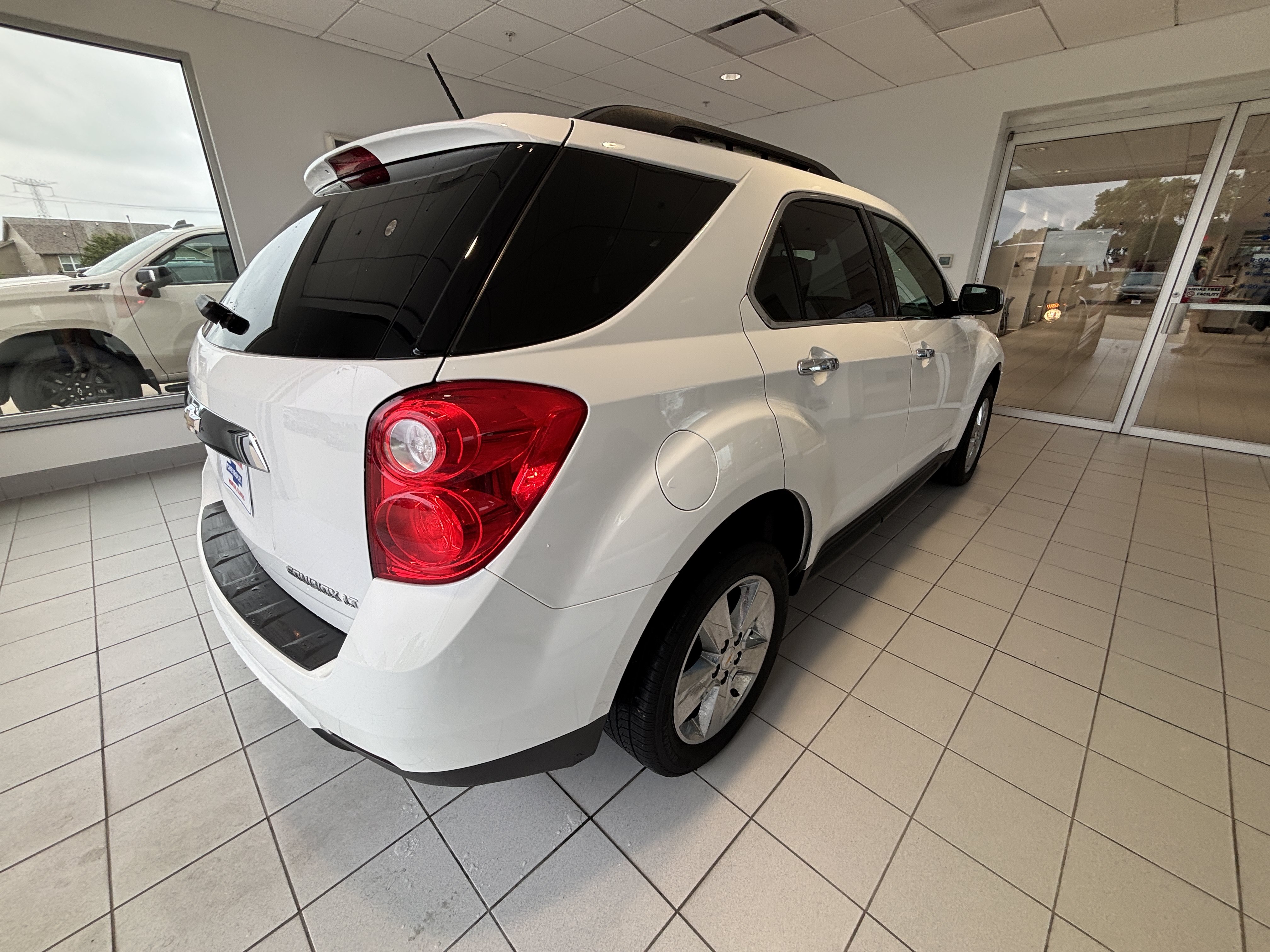 Used 2015 Chevrolet Equinox LT FWD image 7
