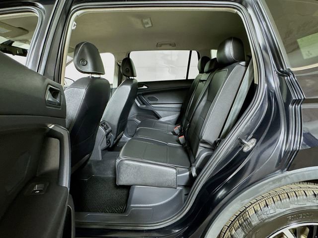 Used 2021 Volkswagen Tiguan SE image 22