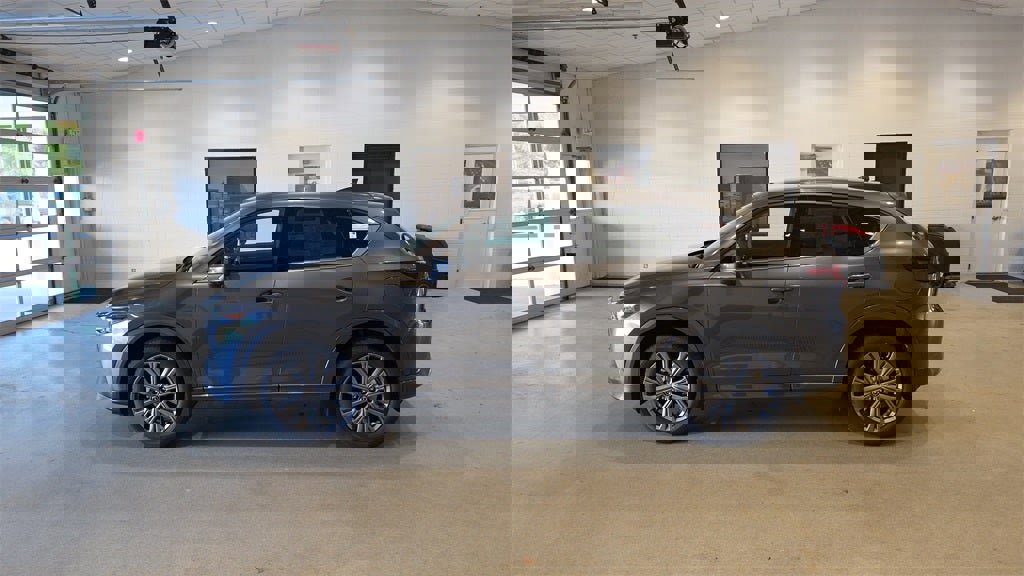 New 2025 MAZDA CX-5 Signature