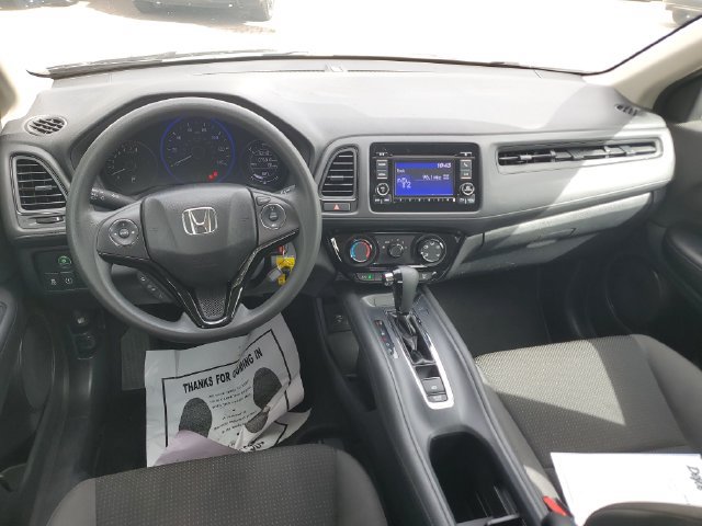 Used 2019 Honda HR-V LX image 17