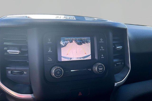 Used 2022 RAM 1500 Big Horn AWD/4WD image 22