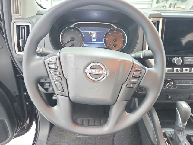Used 2025 Nissan Frontier SV image 23