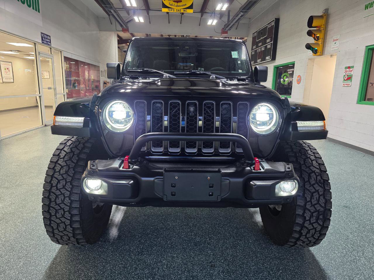 Used 2020 Jeep Gladiator Rubicon image 3