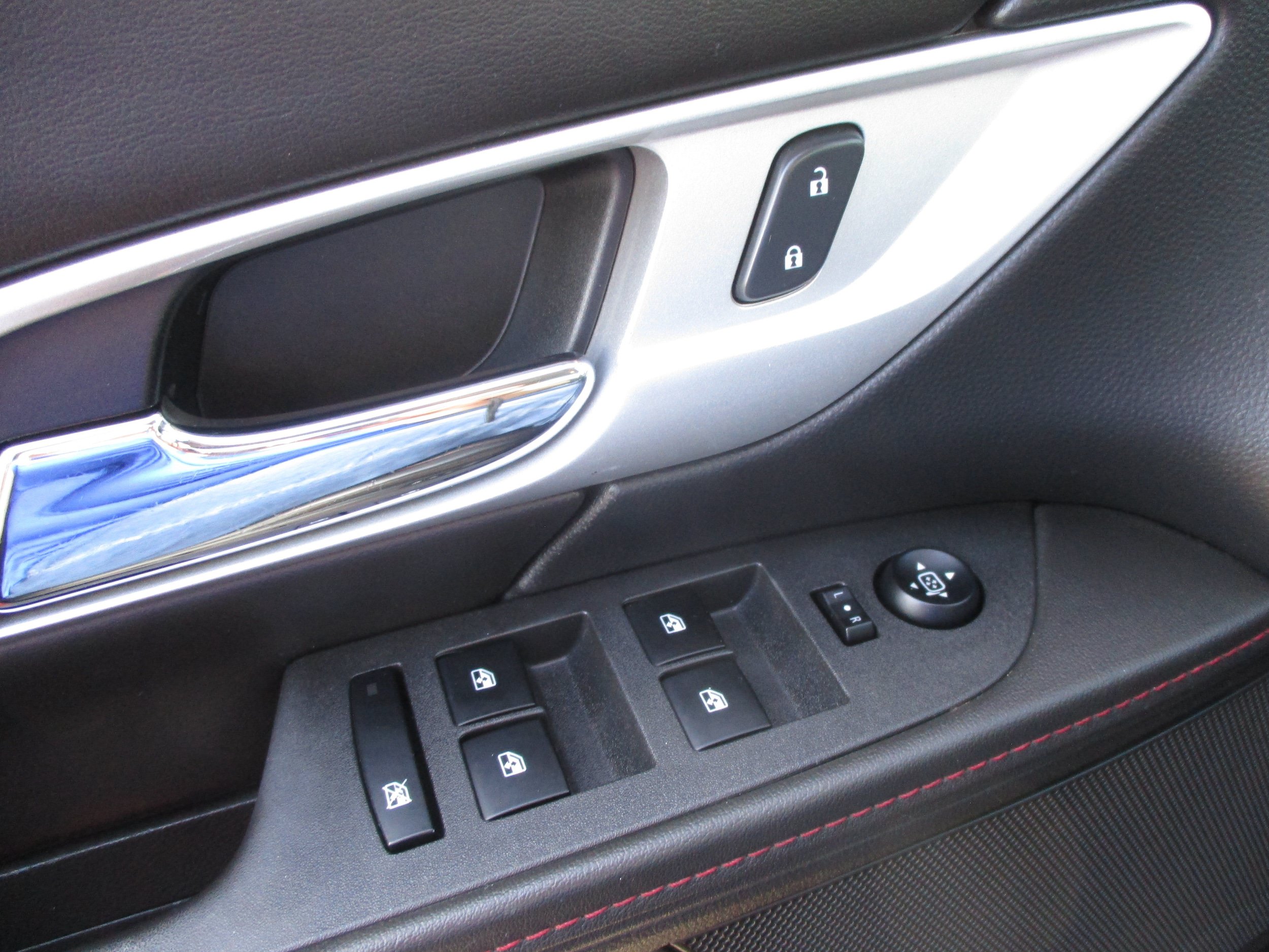 Used 2013 GMC Terrain SLT AWD/4WD image 25