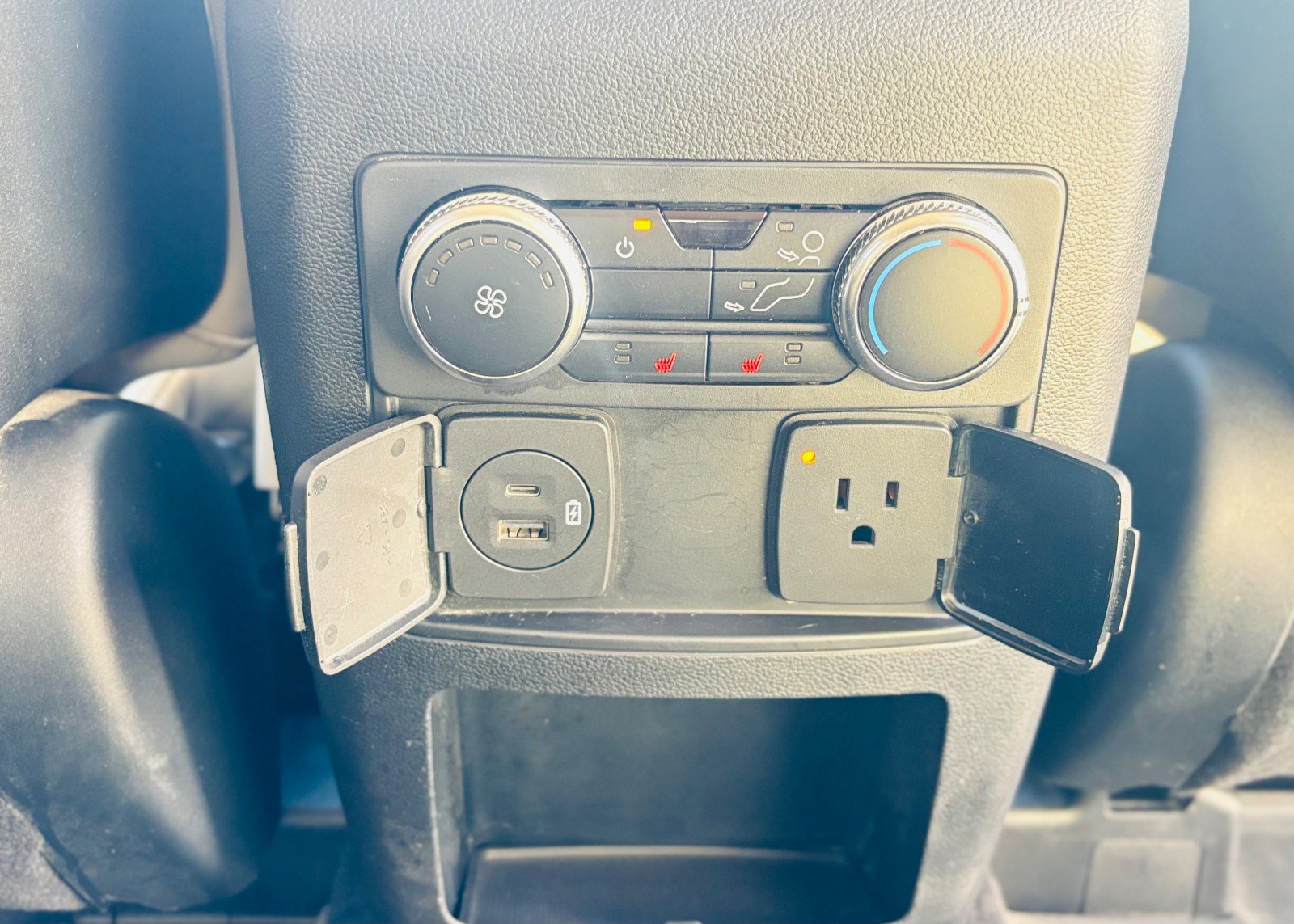 Certified 2020 Ford Explorer Limited image 35