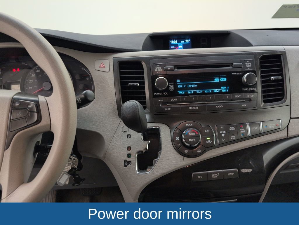 Used 2013 Toyota Sienna LE image 18