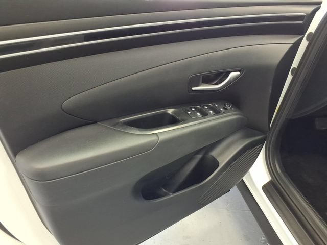 Used 2022 Hyundai Tucson SEL FWD image 11