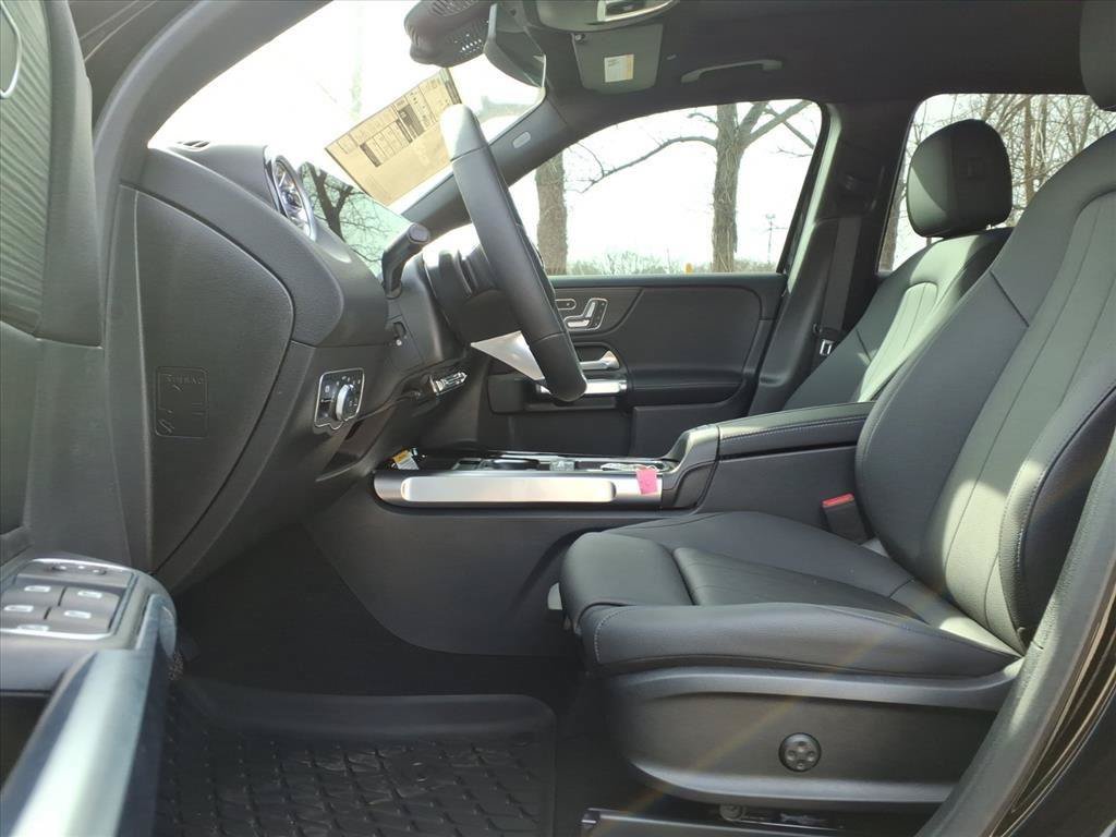 New 2026 Mercedes-Benz GLB 250 4MATIC image 20