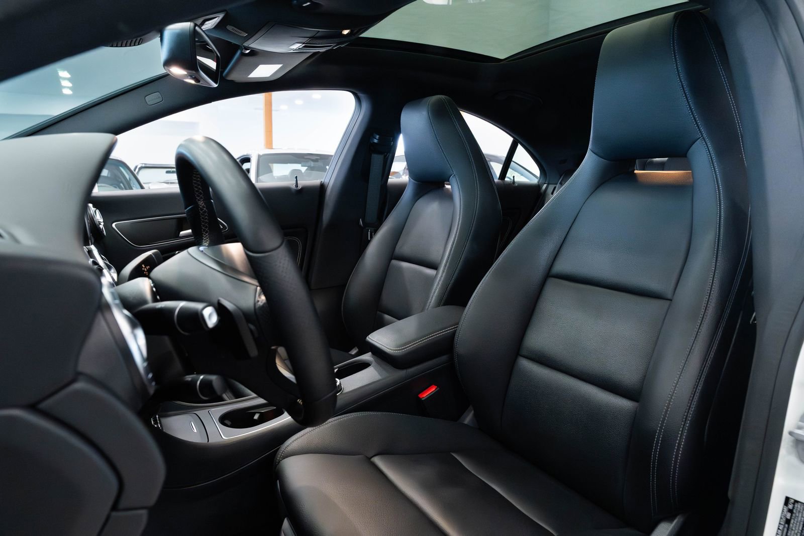 Used 2016 Mercedes-Benz CLA 250 4MATIC image 18