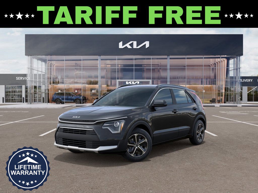 New 2025 Kia Niro LX
