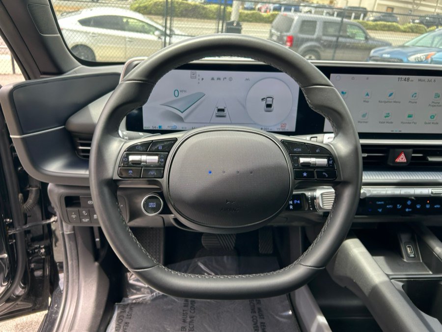 Used 2024 Hyundai Ioniq 6 SE RWD image 14