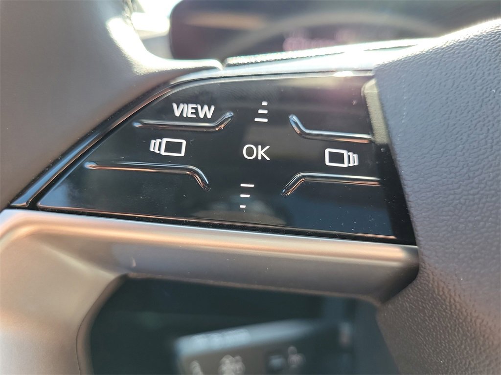 Certified 2025 Audi Q5 Premium w/ Convenience Package image 28