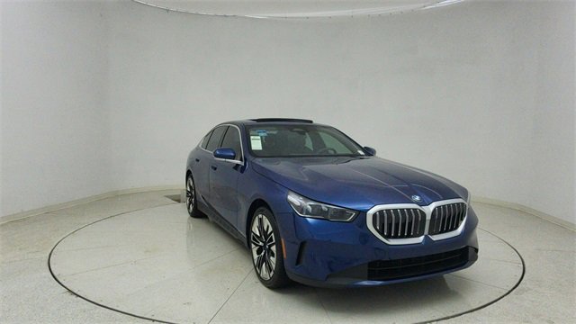 Used 2026 BMW 530i image 61