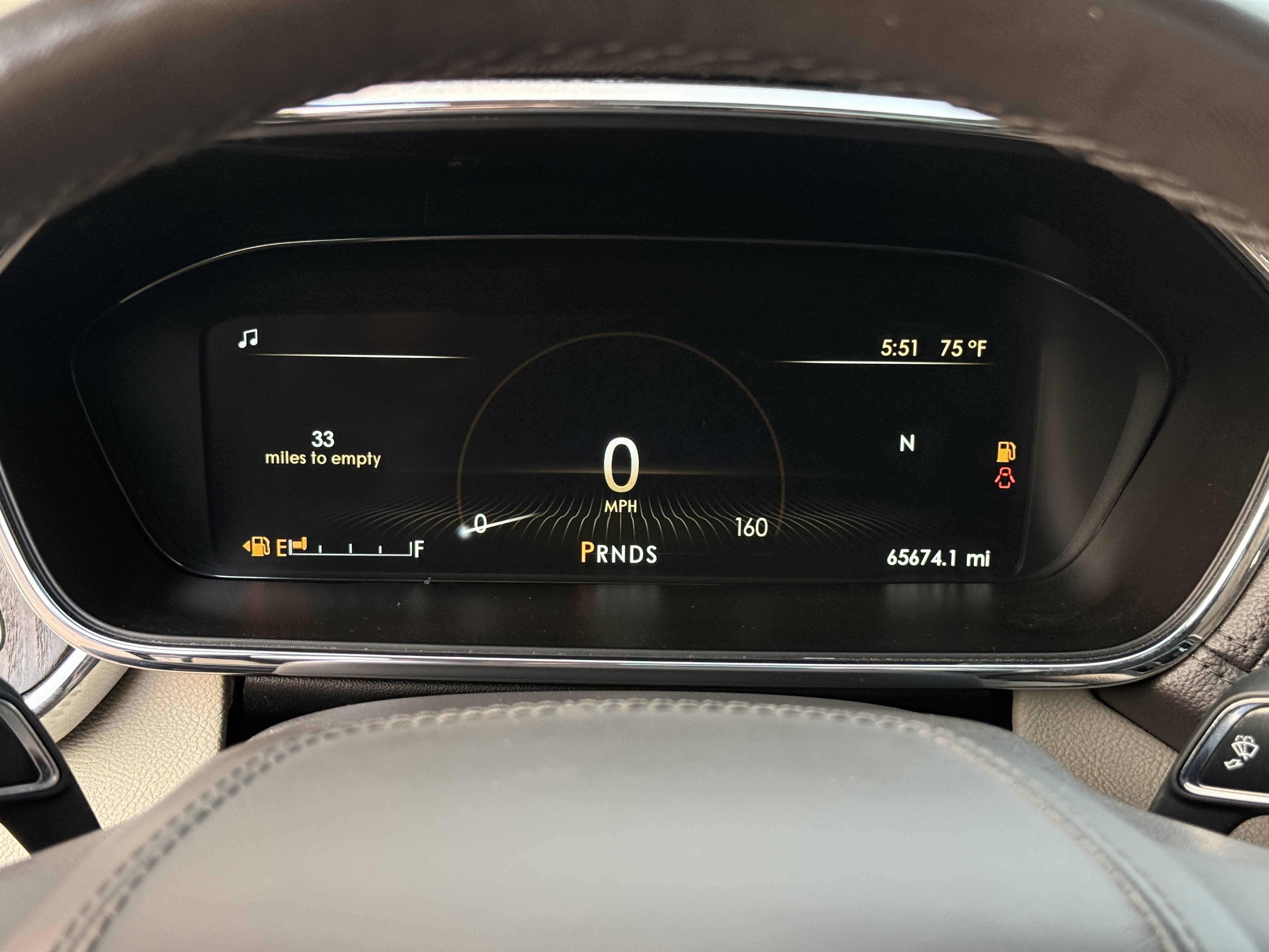 Used 2019 Lincoln Continental Select w/ Continental Climate Package image 21