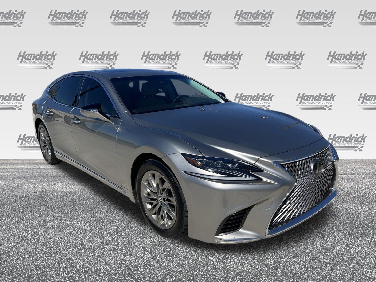 Used 2018 Lexus LS 500 w/ Accessory Package (Z2) RWD image 2