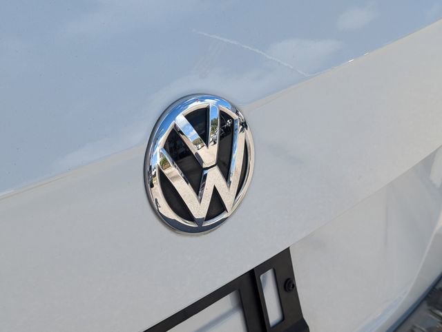 Certified 2020 Volkswagen Tiguan SE image 16