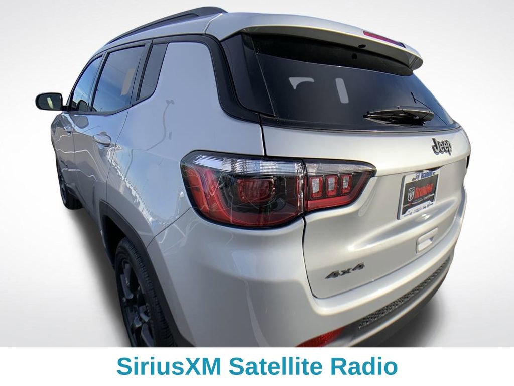 New 2026 Jeep Compass Latitude image 4