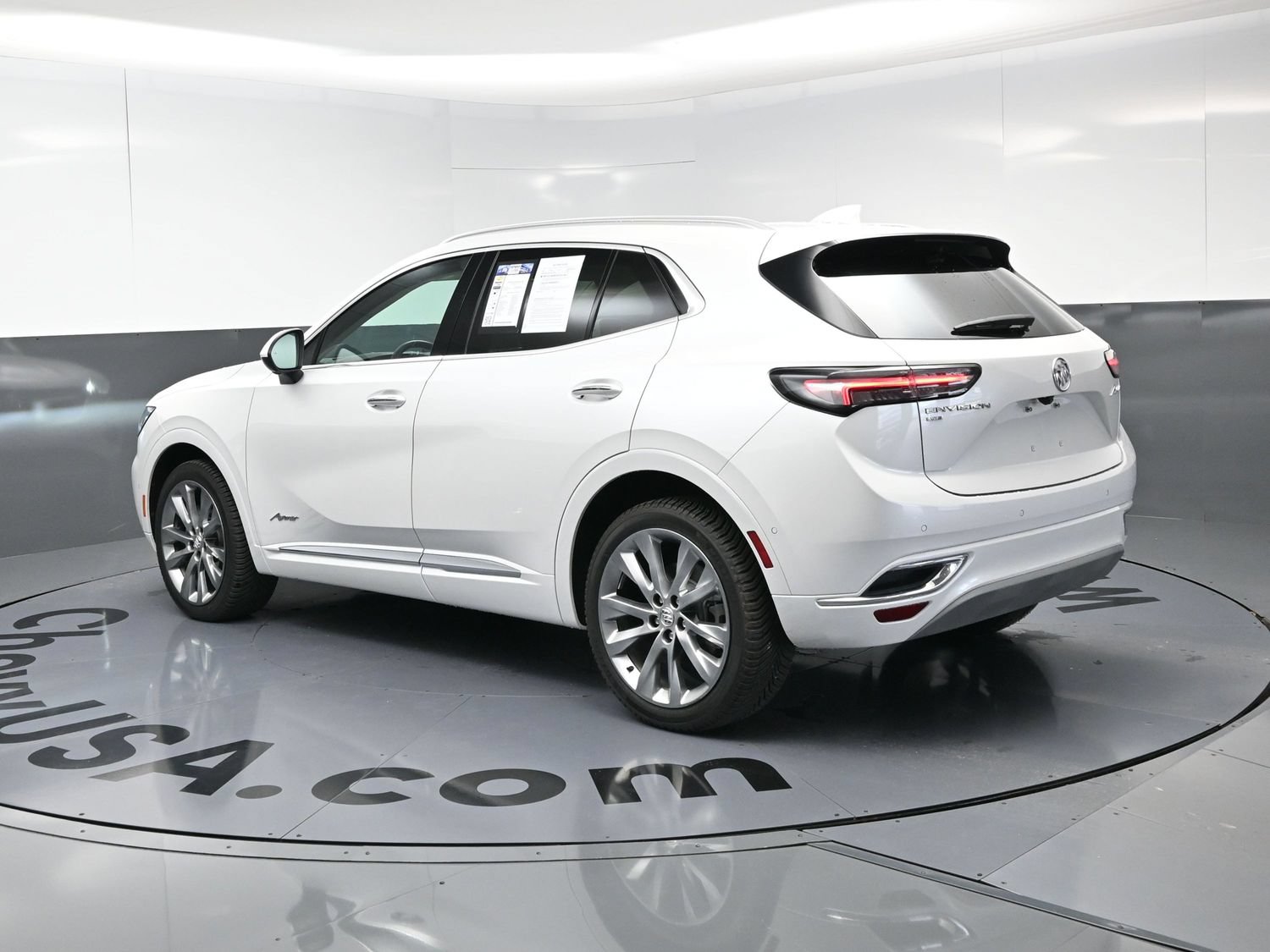 Used 2023 Buick Envision Avenir AWD/4WD image 8